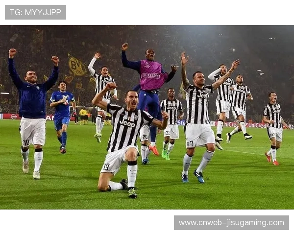 尤文后卫的百场纪念，俱乐部大家庭的温暖支持